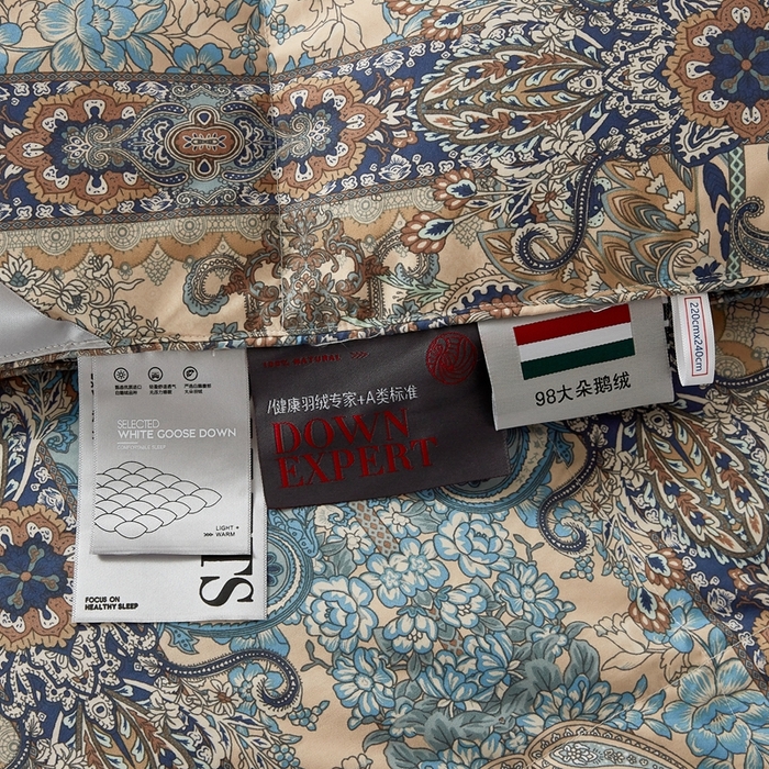 91家纺网 家纺一手货源 找家纺 华盛 2024年新款糯棉超柔软鹅绒被巴黎世家鹅绒被 巴黎世家-咖色
