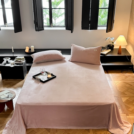 91家纺网 家纺一手货源 找家纺 （总）时光里2023新款双拼牛奶绒床单