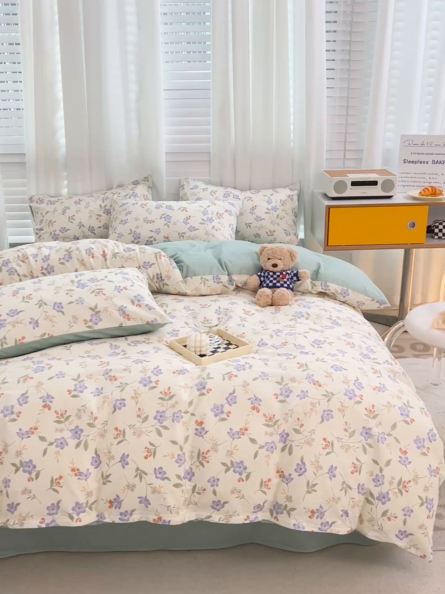 91家纺网 家纺一手货源 找家纺 捌月 2023新款全棉四件套法式小碎花系列 春晓