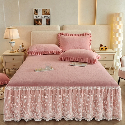 宜凡 2023新款烂花牛奶绒床裙三件套 山茶安妮-豆沙粉