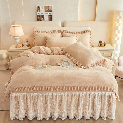 91家纺网 家纺一手货源 找家纺 （总）宜凡 2023新款烂花牛奶绒床裙四件套