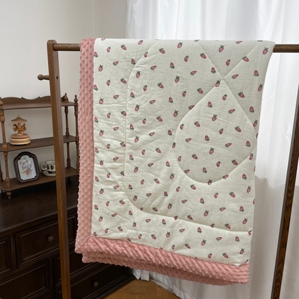 91家纺网 家纺一手货源 找家纺 （总）源启生活 2023新款全棉皱皱纱手包边豆豆被