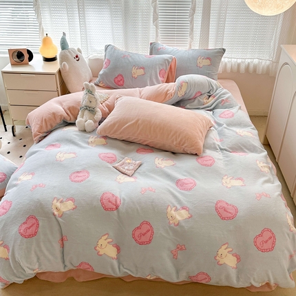 91家纺网 家纺一手货源 找家纺 （总）昔可家纺  2023新款高克重印花牛奶绒卡通系列四件套