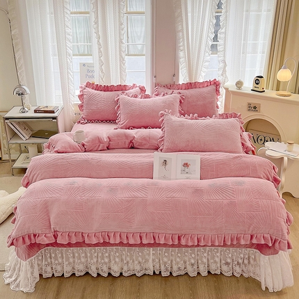91家纺网 家纺一手货源 找家纺 （总）宜凡 2023新款烂花牛奶绒床盖四件套