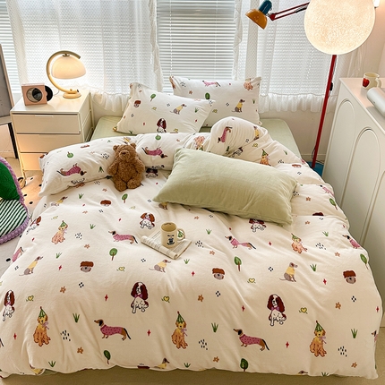 昔可家纺  2023新款高克重印花牛奶绒卡通系列四件套 萌宠狗狗