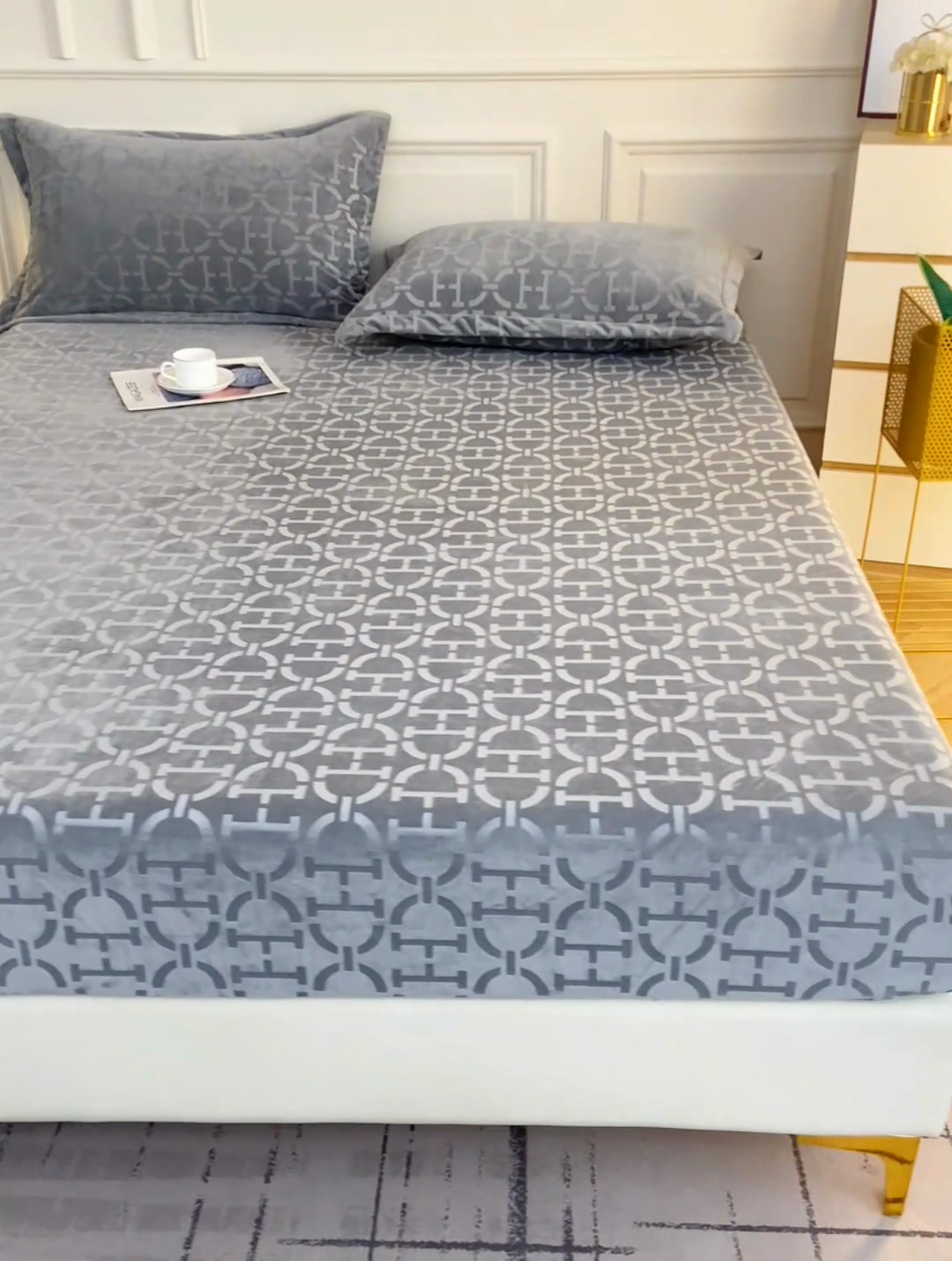 91家纺网 家纺一手货源 找家纺 家贝爱 2023新款剪花绒床笠 迪欧-灰