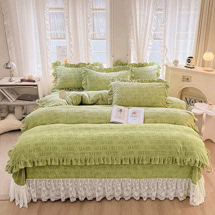 91家纺网 家纺一手货源 找家纺 （总）宜凡 2023新款烂花牛奶绒床盖四件套