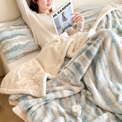 91家纺网 家纺一手货源 找家纺 （总）丹本家纺 2025新款水墨北极绒兔毛双层毛毯盖毯