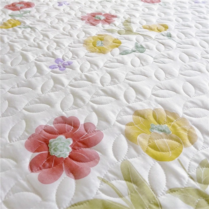 91家纺网 家纺一手货源 找家纺 十个点 2024新款印花夹棉蕾丝四件套 素锦