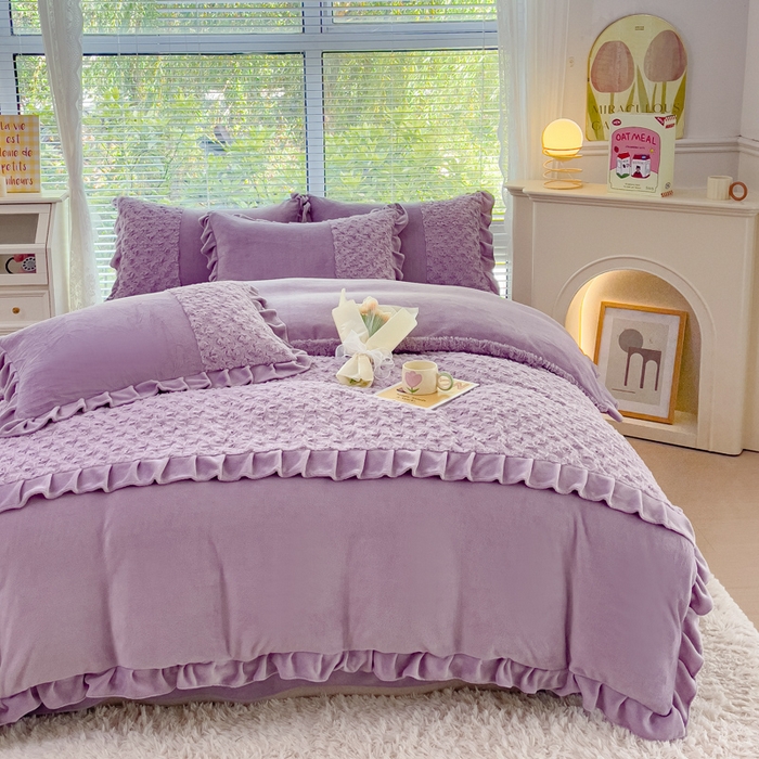 91家纺网 家纺一手货源 找家纺 金米诺 2024新款加厚保暖韩式双层花边玫瑰兔绒系列四件套 香芋紫