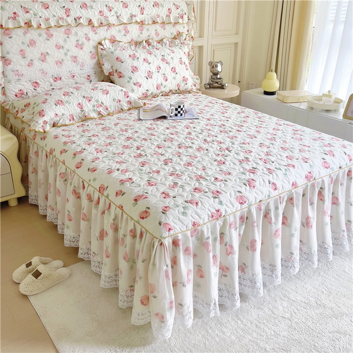 91家纺网 家纺一手货源 找家纺 十个点 2024新款印花夹棉蕾丝单床裙-玲珑 心语