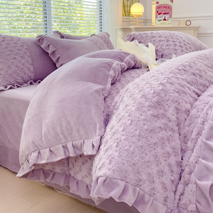 91家纺网 家纺一手货源 找家纺 金米诺 2024新款加厚保暖韩式双层花边玫瑰兔绒系列四件套 香芋紫