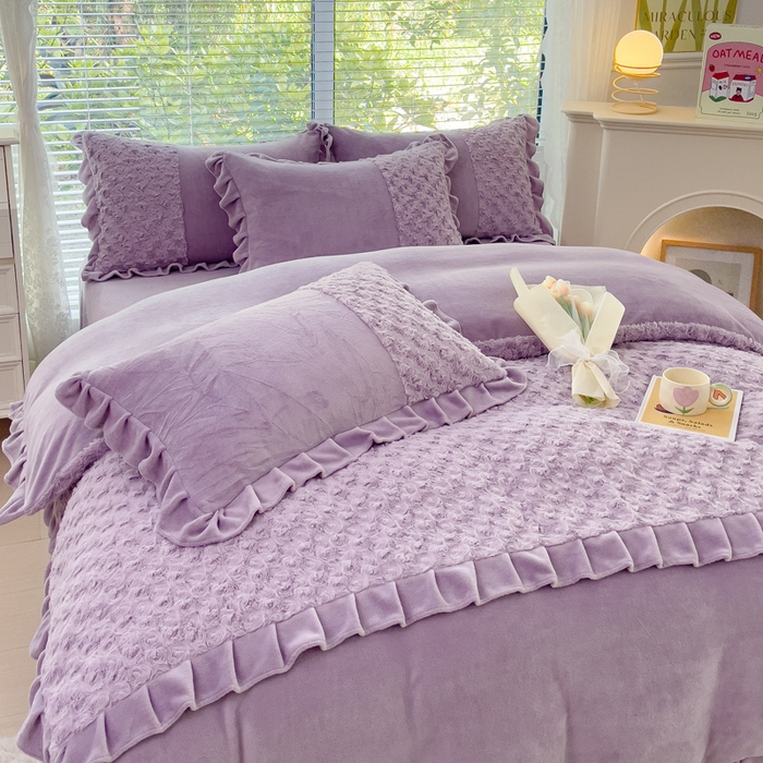 91家纺网 家纺一手货源 找家纺 金米诺 2024新款加厚保暖韩式双层花边玫瑰兔绒系列四件套 香芋紫