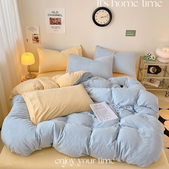 91家纺网 家纺一手货源 找家纺 眠帛家居 2023新款加厚牛奶绒双拼四件套 天空蓝-奶黄