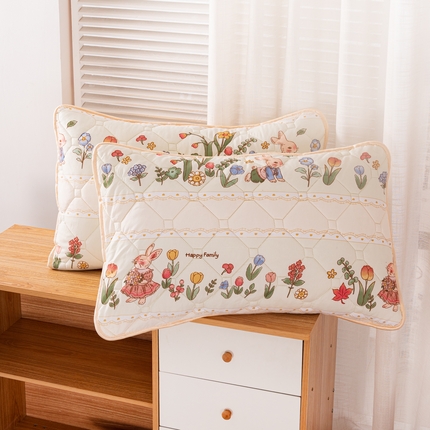 91家纺网 家纺一手货源 找家纺 花言狐语2025新款水洗棉防水枕套 花丛兔