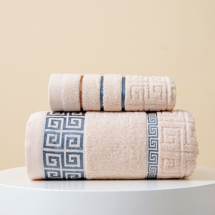 91家纺网 家纺一手货源 找家纺 （总）彩虹毛巾 2023新款长城格缎带款毛巾浴巾套装 长城格毛巾 纯棉浴巾