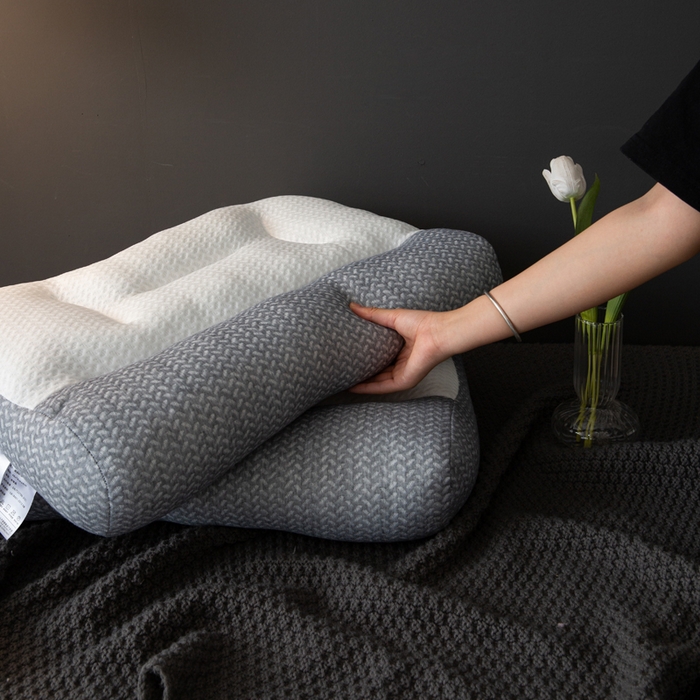 91家纺网 家纺一手货源 找家纺 2025新款网销爆款日式反牵引骨科修复枕反牵引枕头单只 灰色一只高枕1100克