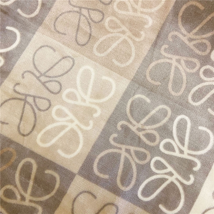 91家纺网 家纺一手货源 找家纺 卡奥2025AB版云貂绒毛毯法莱绒休闲盖毯沙发毯空调毯子贝尼丝