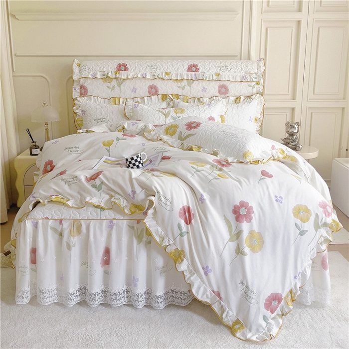 91家纺网 家纺一手货源 找家纺 十个点 2024新款印花夹棉蕾丝四件套 素锦