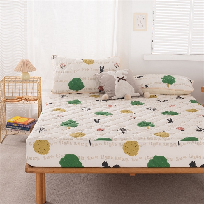 91家纺网 家纺一手货源 找家纺 花言狐语2025新款A类防水床笠隔尿透气席梦思保护套可定制水洗 夏日时光