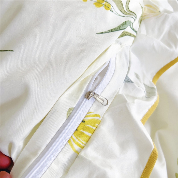 91家纺网 家纺一手货源 找家纺 十个点 2024新款印花夹棉蕾丝四件套 静香