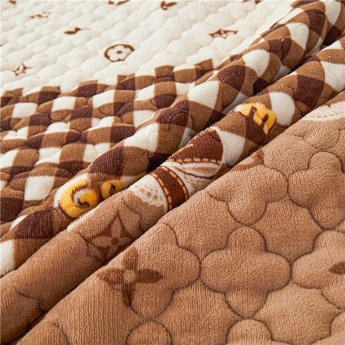 91家纺网 家纺一手货源 找家纺 喜居 2023新款a类印花牛奶绒抗菌夹棉床笠床护垫 蝴蝶结