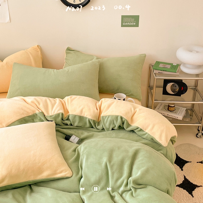 91家纺网 家纺一手货源 找家纺 眠帛家居 2023新款加厚牛奶绒双拼四件套 果绿-奶黄