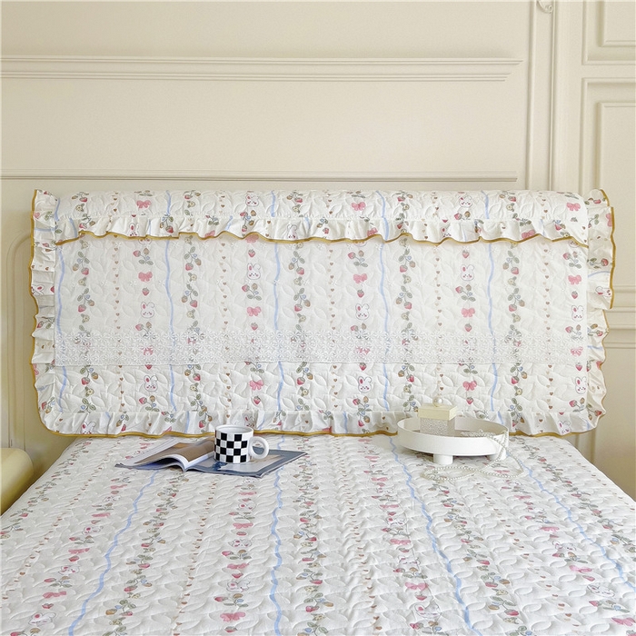 91家纺网 家纺一手货源 找家纺 十个点 2024新款印花夹棉蕾丝床头罩-玲珑 花野兔