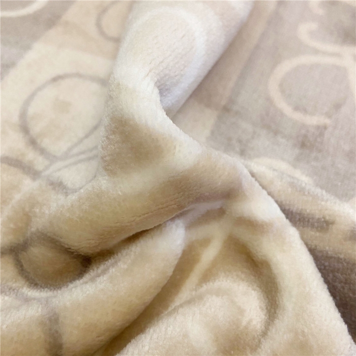 91家纺网 家纺一手货源 找家纺 卡奥2025AB版云貂绒毛毯法莱绒休闲盖毯沙发毯空调毯子贝尼丝