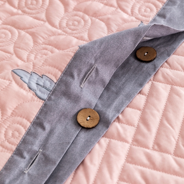 91家纺网 家纺一手货源 找家纺 优乐家纺 2023新款夹棉绗缝套件及单品系列-单枕套 晗蕊初开-粉