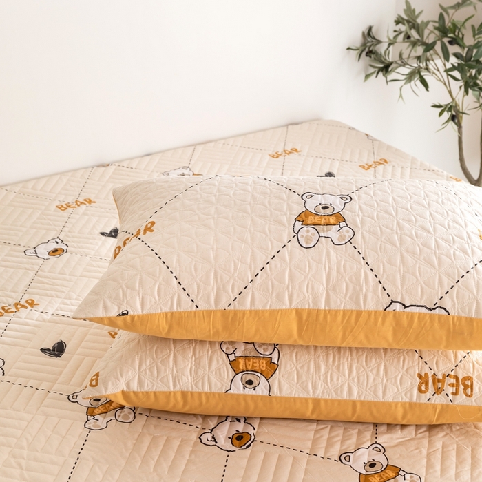 91家纺网 家纺一手货源 找家纺 优乐家纺 2023新款夹棉绗缝套件及单品系列-单枕套 奇妙熊