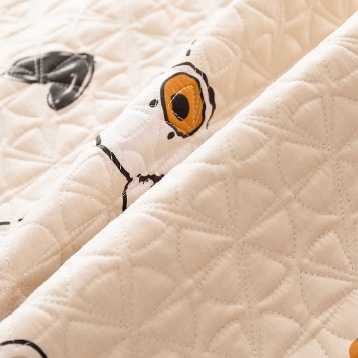 91家纺网 家纺一手货源 找家纺 优乐家纺 2023新款夹棉绗缝套件及单品系列-单床盖 奇妙熊