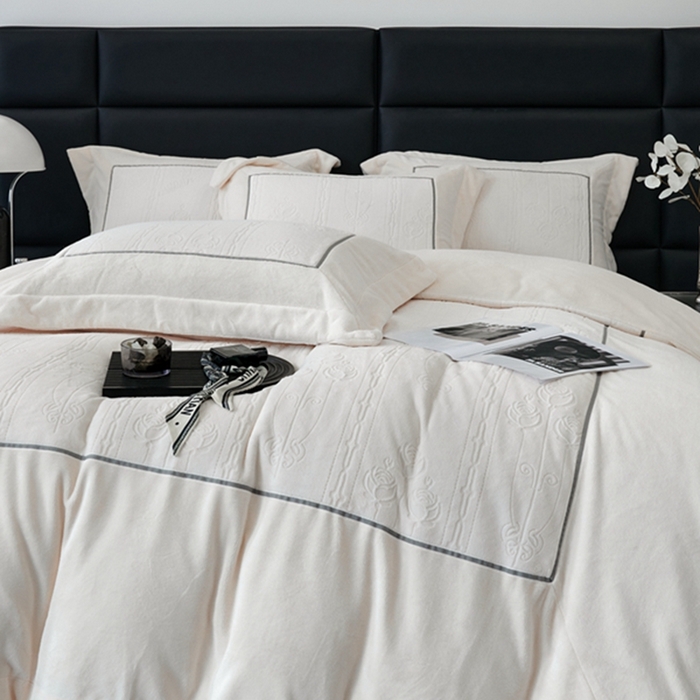 91家纺网 家纺一手货源 找家纺 （总） 2023 纯色工艺雕花婴儿绒婴肤牛奶绒暖绒加厚长绒獭兔绒四件套