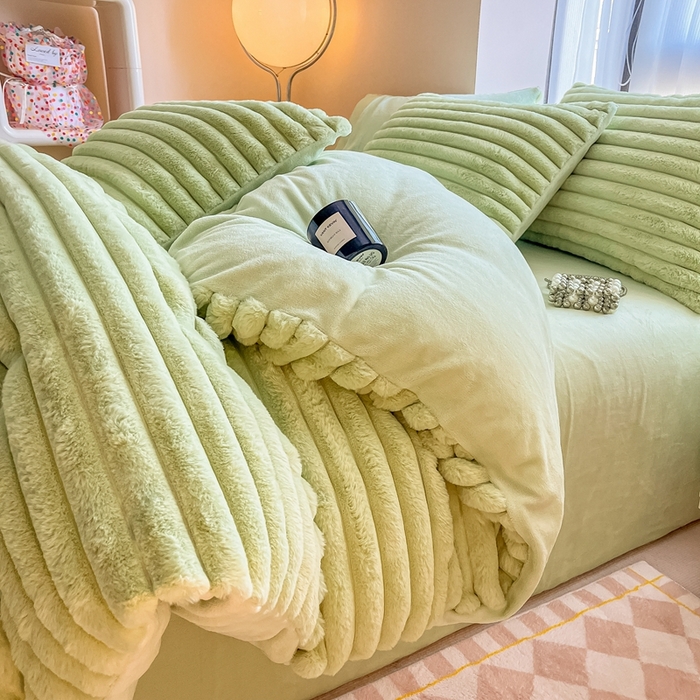 91家纺网 家纺一手货源 找家纺 慕尚家纺 2025新款抽条兔毛四件套 安雅-抹茶绿