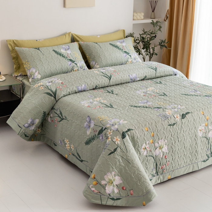 91家纺网 家纺一手货源 找家纺 优乐家纺 2023新款夹棉绗缝套件及单品系列-单床盖 晗蕊初开-绿