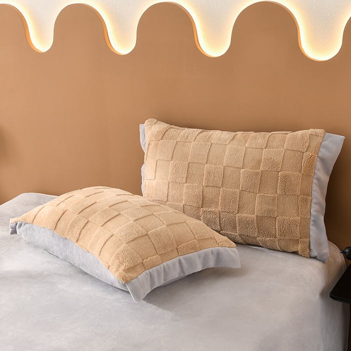 91家纺网 家纺一手货源 找家纺 （总）澳梵家居 2023新款轻奢款宽边塔芙绒四件套