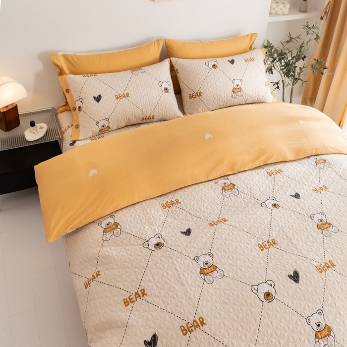 91家纺网 家纺一手货源 找家纺 优乐家纺 2023新款夹棉绗缝套件及单品系列-四件套  奇妙熊