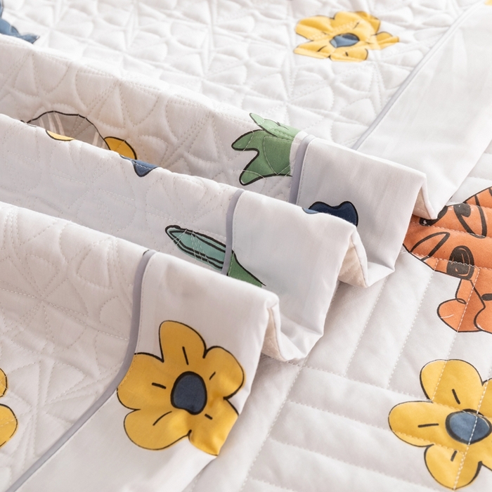 91家纺网 家纺一手货源 找家纺 优乐家纺 2023新款夹棉绗缝套件及单品系列-单床盖 狂欢乐园