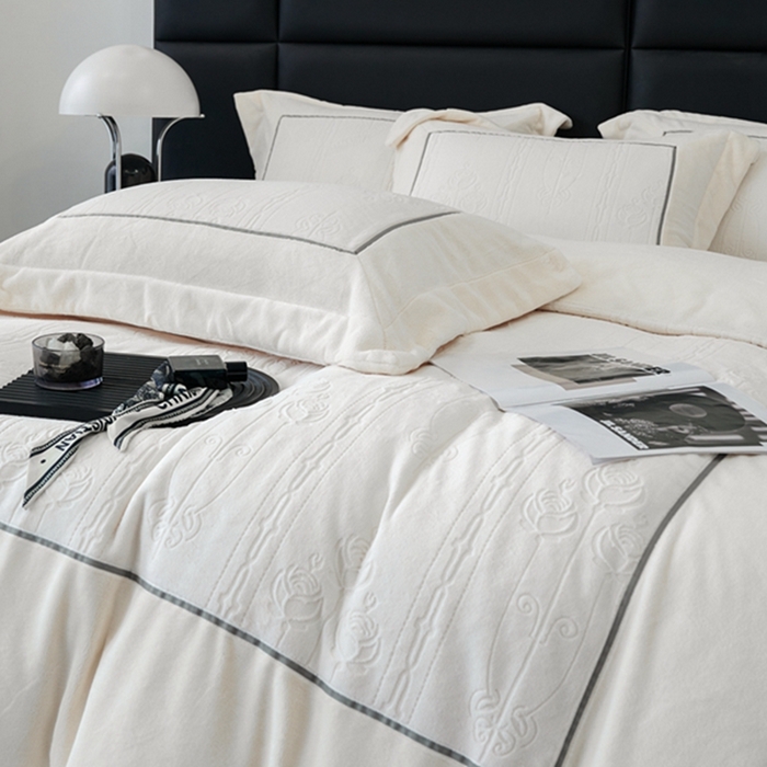 91家纺网 家纺一手货源 找家纺 （总） 2023 纯色工艺雕花婴儿绒婴肤牛奶绒暖绒加厚长绒獭兔绒四件套