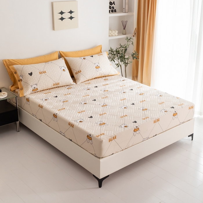 91家纺网 家纺一手货源 找家纺 优乐家纺 2023新款夹棉绗缝套件及单品系列-单床笠 奇妙熊