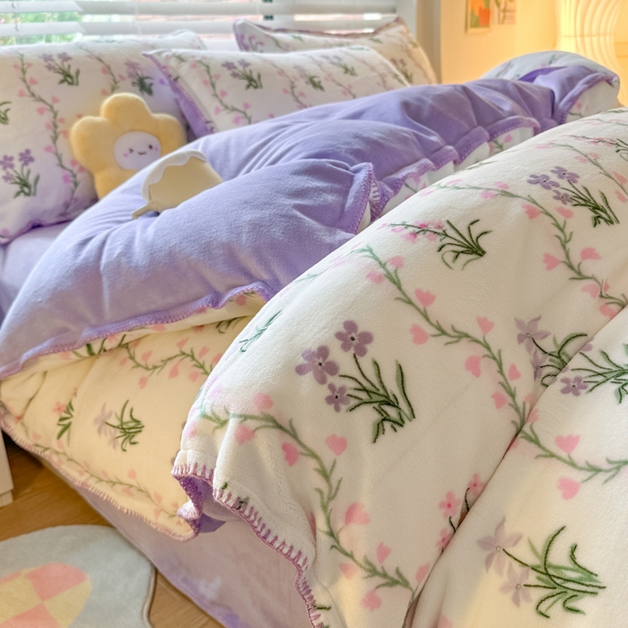 91家纺网 家纺一手货源 找家纺 安哆啦 2024新款高克重牛奶绒混搭四件套 春天里