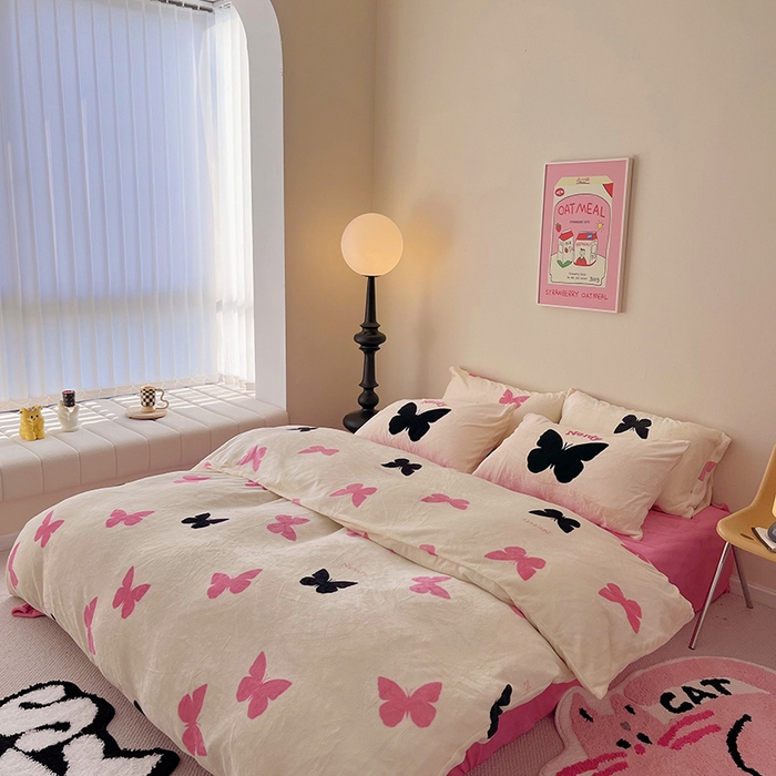 91家纺网 家纺一手货源 找家纺 红馆 2023新款A类230g牛奶绒四件套--千禧辣妹风 幻蝶