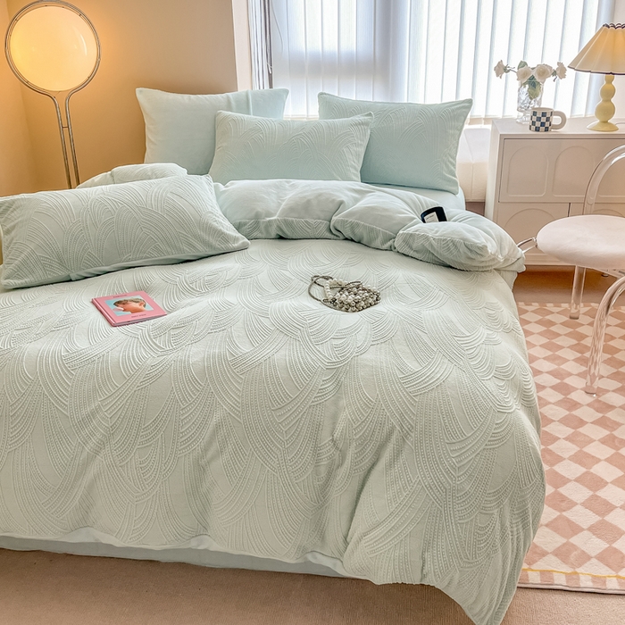 91家纺网 家纺一手货源 找家纺 慕尚家纺 2025新款慕尚雕花绒四件套 雪莉尔-浅绿