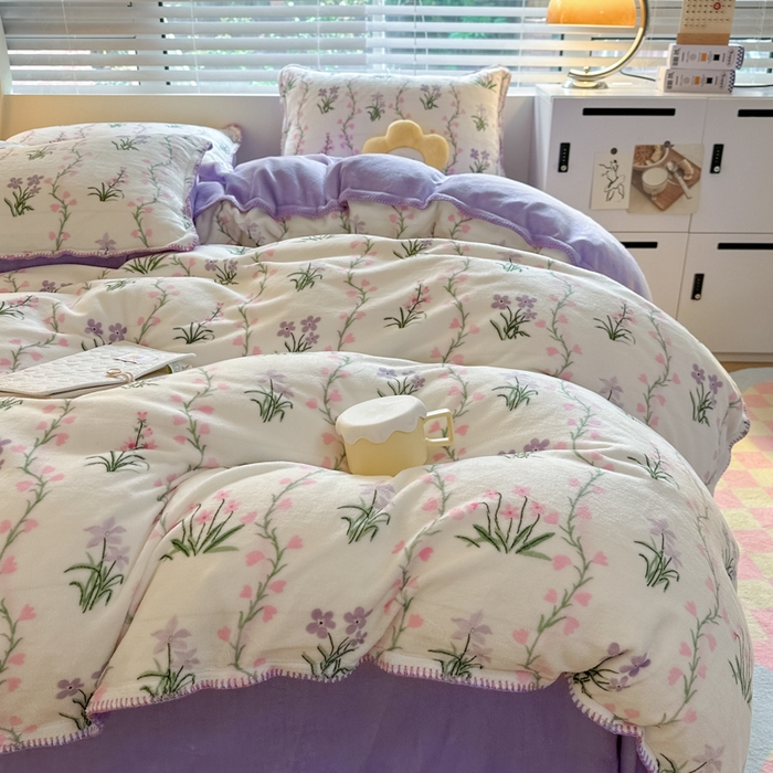 91家纺网 家纺一手货源 找家纺 安哆啦 2024新款高克重牛奶绒混搭四件套 春天里