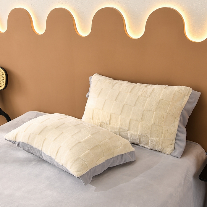 91家纺网 家纺一手货源 找家纺 澳梵家居 2023新款轻奢款宽边塔芙绒四件套 格调-奶白