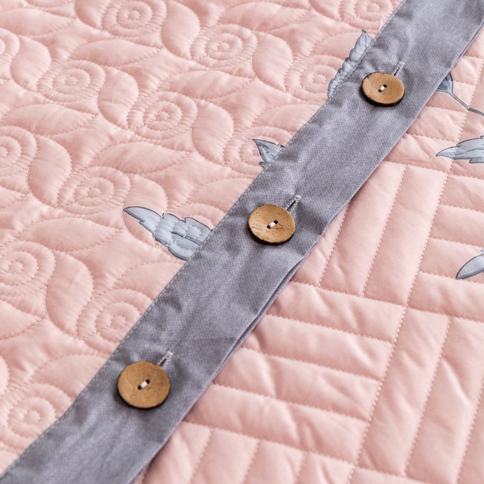 91家纺网 家纺一手货源 找家纺 优乐家纺 2023新款夹棉绗缝套件及单品系列-四件套  晗蕊初开-粉