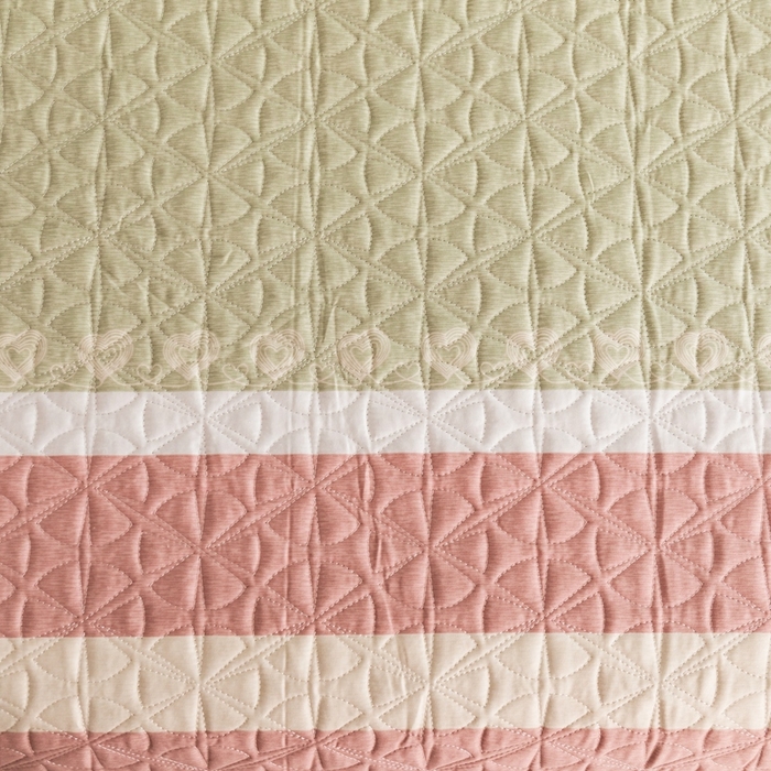 91家纺网 家纺一手货源 找家纺 优乐家纺 2023新款夹棉绗缝套件及单品系列-单床盖 莫卡