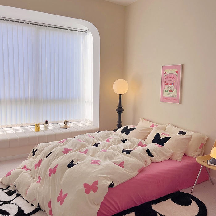 91家纺网 家纺一手货源 找家纺 红馆 2023新款A类230g牛奶绒四件套--千禧辣妹风 幻蝶