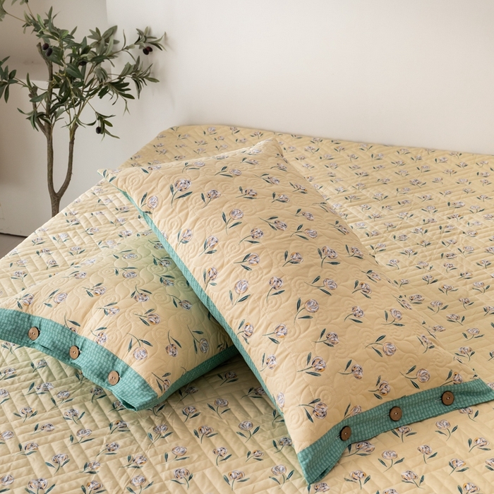 91家纺网 家纺一手货源 找家纺 优乐家纺 2023新款夹棉绗缝套件及单品系列-单枕套 清风摇曳