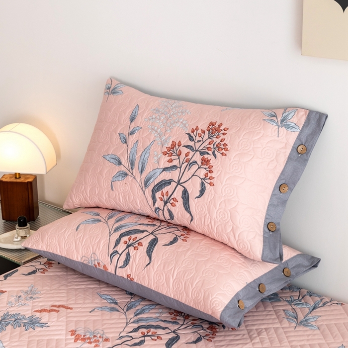 91家纺网 家纺一手货源 找家纺 优乐家纺 2023新款夹棉绗缝套件及单品系列-单枕套 晗蕊初开-粉